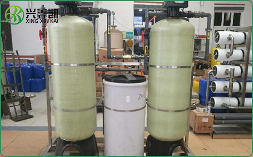 大型工業(yè)軟化水器水處理設(shè)備